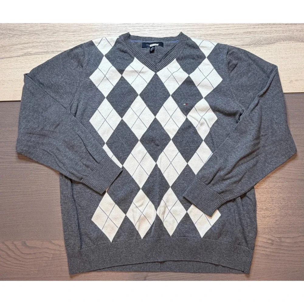 TOMMY HILFIGER Sweater Men XL V Neck Argyle Gray & White‎ Cotton